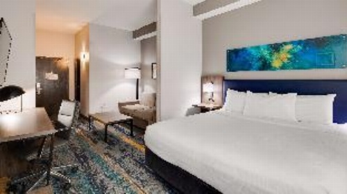 Best Western Plus Augusta North Inn & Suites image 3